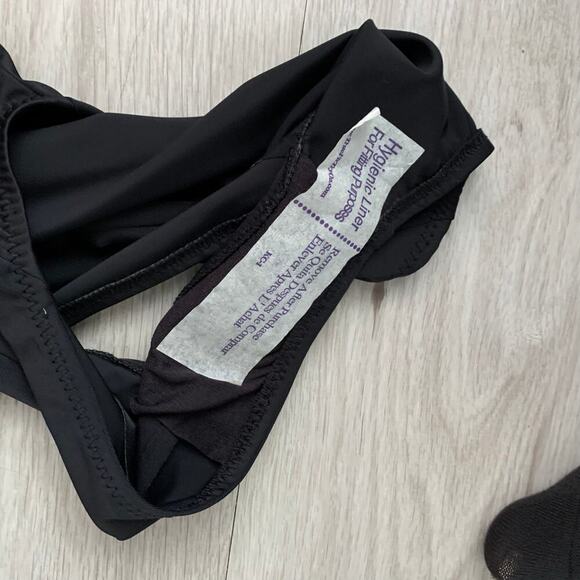 Norma Kamali Onepiece Swim/Bodysuit XS NWT - Picture 5 of 5